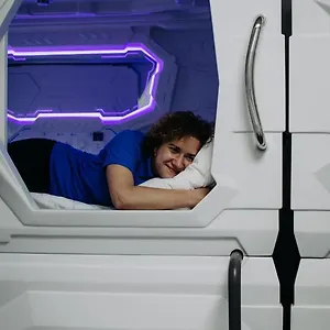 Monotel Khreshchatyk Capsule hotel