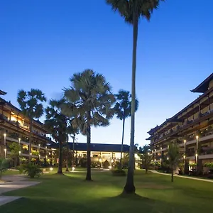 4* Hotel Peninsula